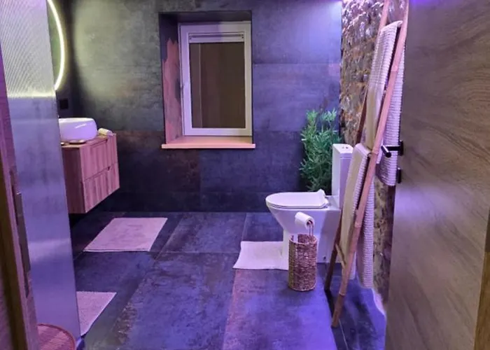 Bed and Breakfast Instant Evasion